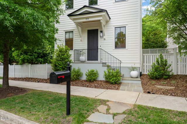 104 Piano Street, Chapel Hill, NC 27516