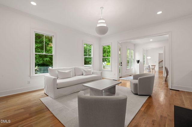 104 Piano Street, Chapel Hill, NC 27516