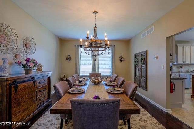 24 Orsaf Lane, Bayville, NJ 08721