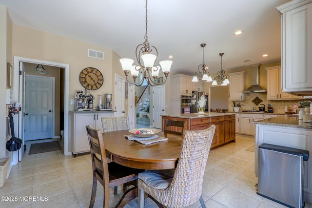 24 Orsaf Lane, Bayville, NJ 08721