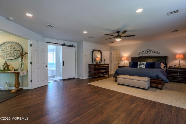 24 Orsaf Lane, Bayville, NJ 08721