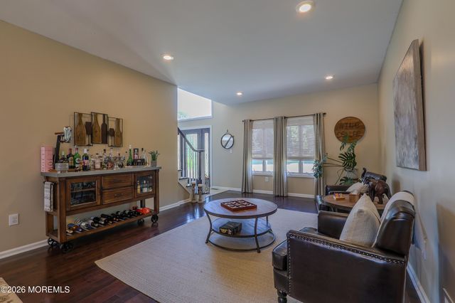 24 Orsaf Lane, Bayville, NJ 08721