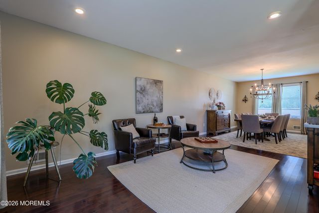 24 Orsaf Lane, Bayville, NJ 08721