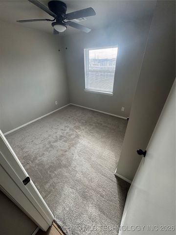 809 W Galveston Street, Broken Arrow, OK 74012