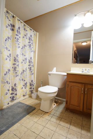 722 Overton Dr, Clarksville, TN 37042