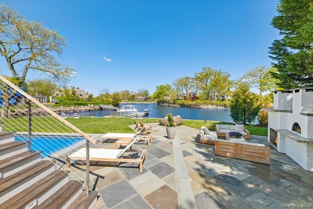 15 Bishop Place, Larchmont, NY 10538