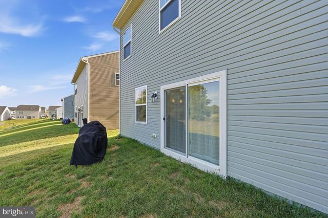 1289 RED CLOVER LN, Ranson, WV 25438