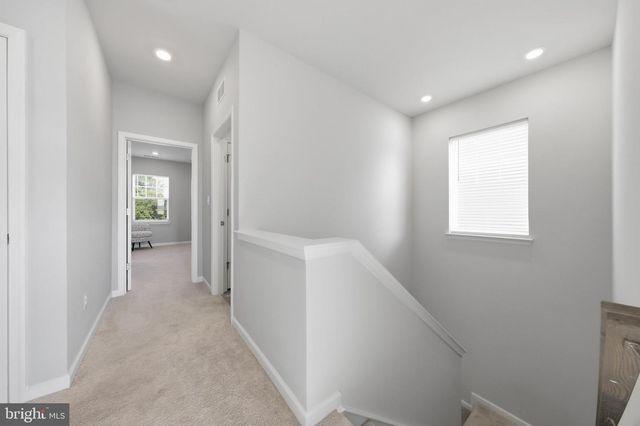 1289 RED CLOVER LN, Ranson, WV 25438