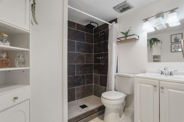 917 Park East Circle, Garland, TX 75043