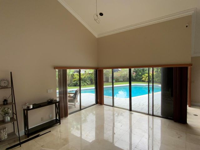 621 SW 101st Avenue, Plantation, FL 33324