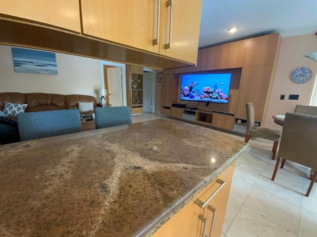 621 SW 101st Avenue, Plantation, FL 33324