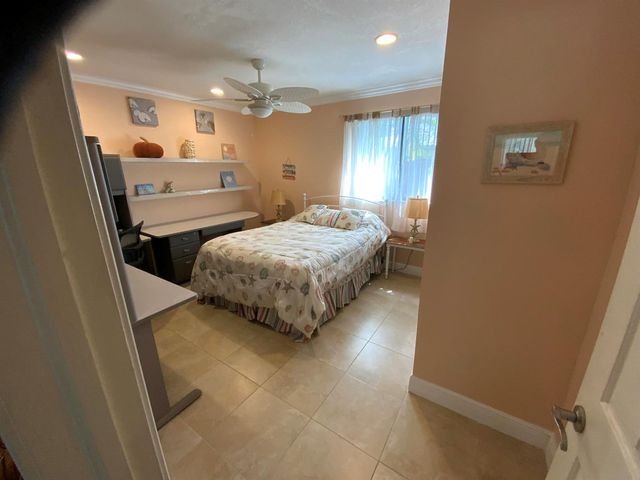 621 SW 101st Avenue, Plantation, FL 33324