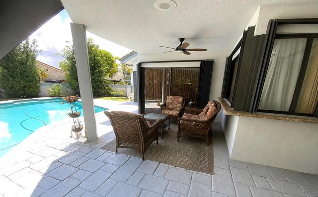 621 SW 101st Avenue, Plantation, FL 33324
