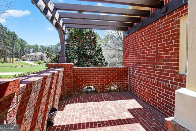 140 Waltham Way, Fayetteville, GA 30214