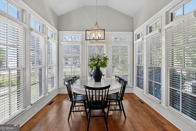 140 Waltham Way, Fayetteville, GA 30214