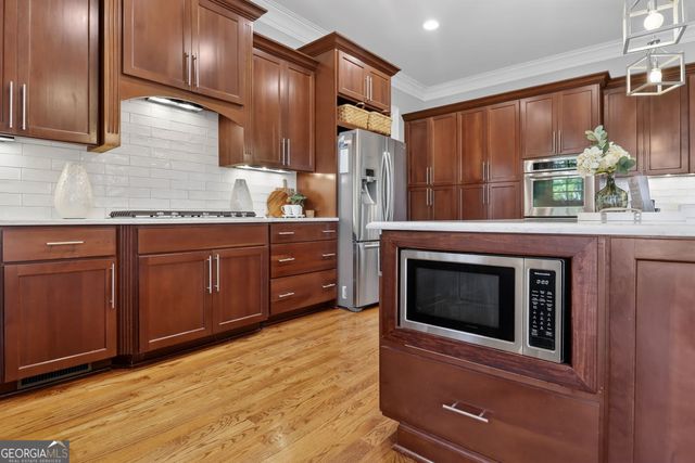 140 Waltham Way, Fayetteville, GA 30214