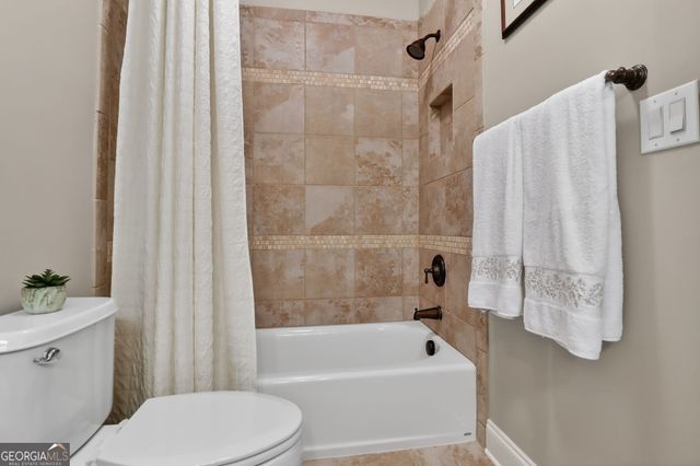 140 Waltham Way, Fayetteville, GA 30214