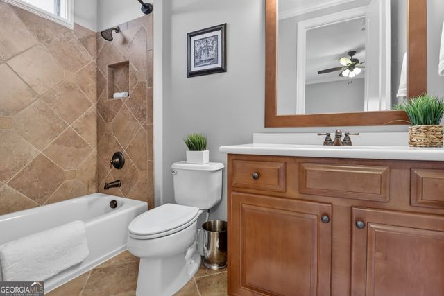 140 Waltham Way, Fayetteville, GA 30214