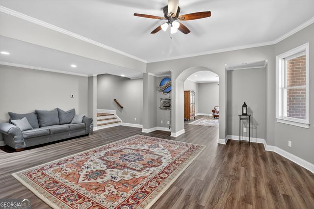 140 Waltham Way, Fayetteville, GA 30214