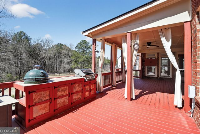 140 Waltham Way, Fayetteville, GA 30214