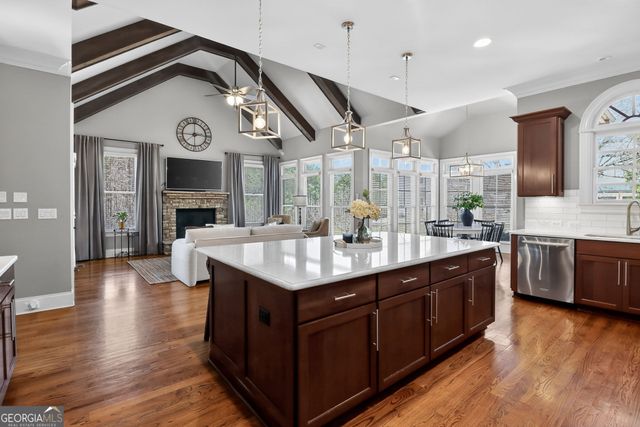 140 Waltham Way, Fayetteville, GA 30214