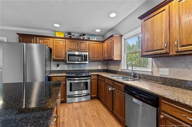 609 Rockport Drive, Fayetteville, NC 28311