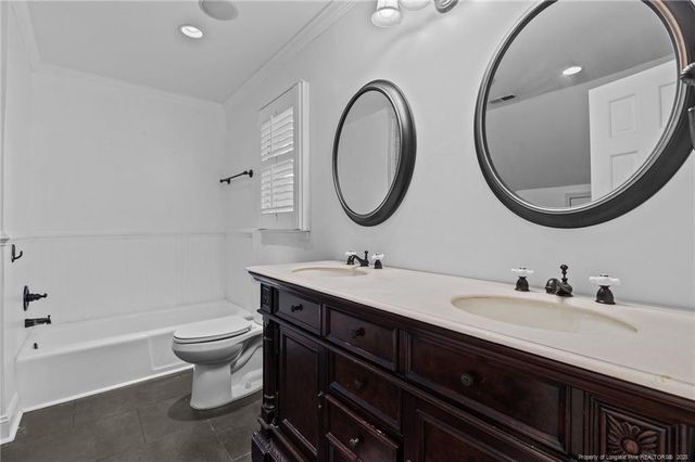 609 Rockport Drive, Fayetteville, NC 28311