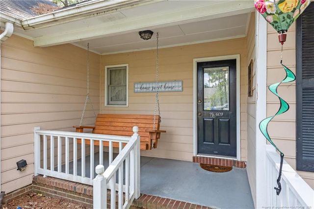 609 Rockport Drive, Fayetteville, NC 28311