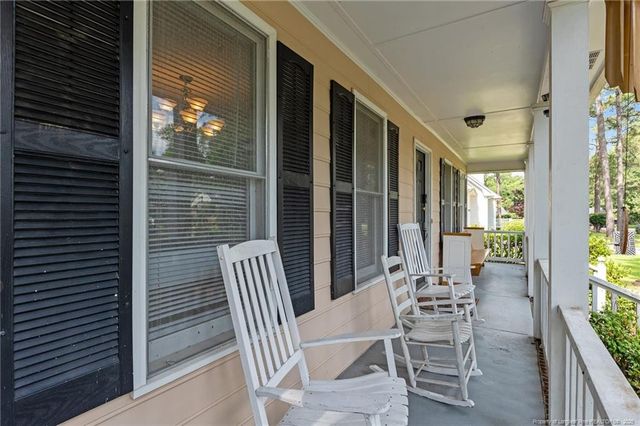 609 Rockport Drive, Fayetteville, NC 28311