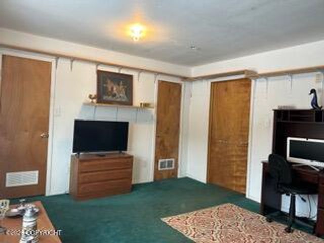 1704 Orca Place, Anchorage, AK 99501