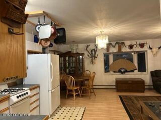 1704 Orca Place, Anchorage, AK 99501