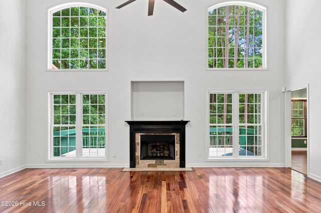 315 Chestnut Drive, Vass, NC 28394