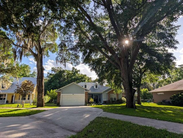 556 SUMMERWOOD DRIVE, Minneola, FL 34715