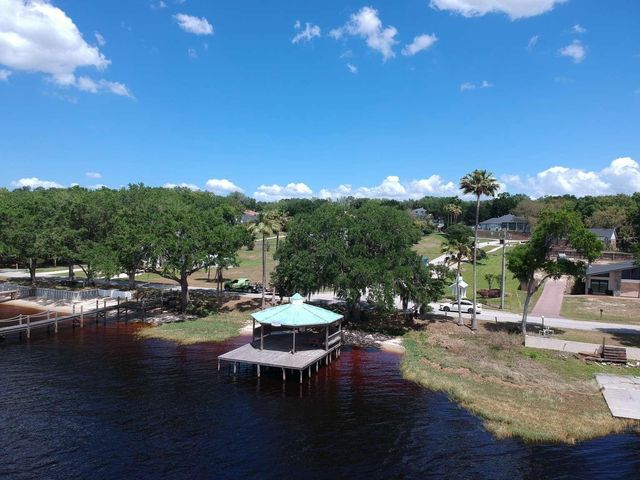 556 SUMMERWOOD DRIVE, Minneola, FL 34715