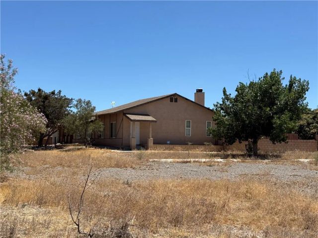7236 Coyote Trail, Oak Hills, CA 92344
