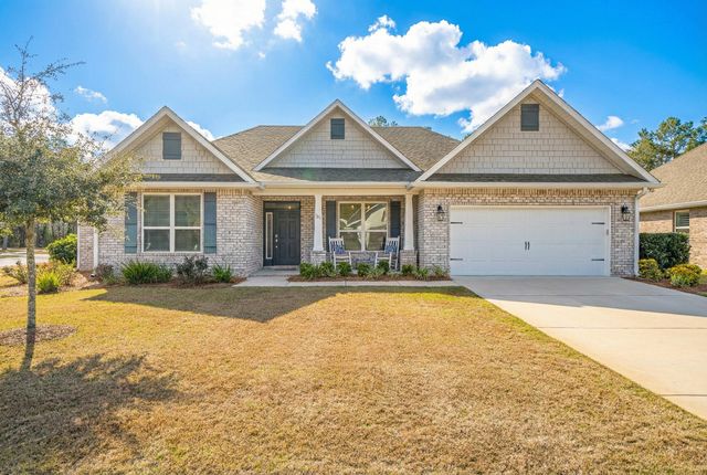 137 Autumn Avenue, Freeport, FL 32439