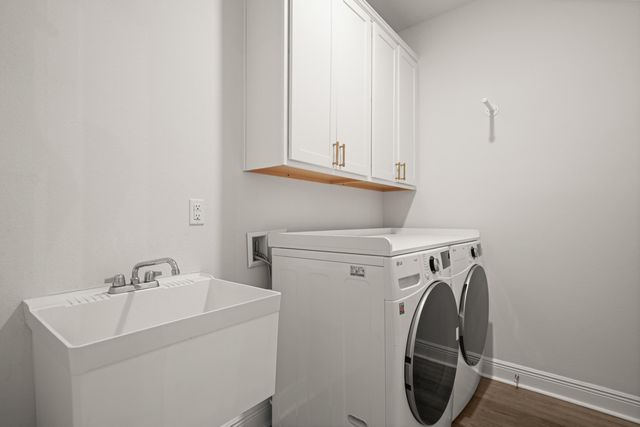 137 Autumn Avenue, Freeport, FL 32439