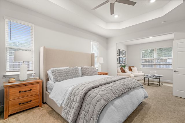 137 Autumn Avenue, Freeport, FL 32439