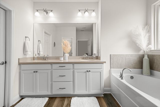 137 Autumn Avenue, Freeport, FL 32439