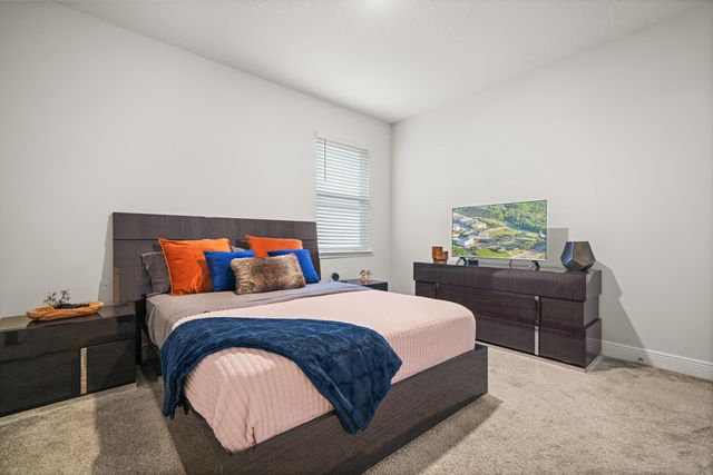 137 Autumn Avenue, Freeport, FL 32439