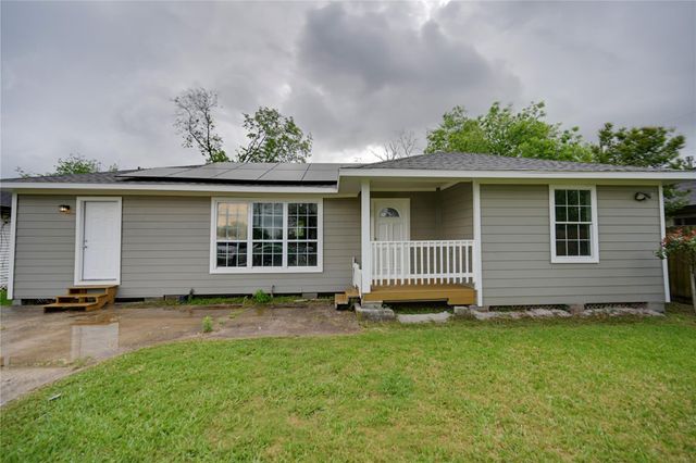 3814 Nan Street, Houston, TX 77092