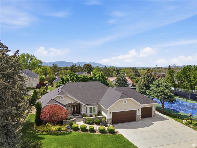 8228 S SET POINT CIR, Sandy, UT 84093