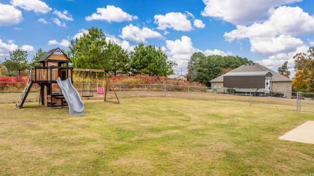 134 Blackjack Rd., Greenbrier, AR 72058