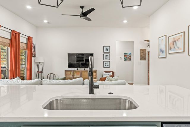 134 Blackjack Rd., Greenbrier, AR 72058