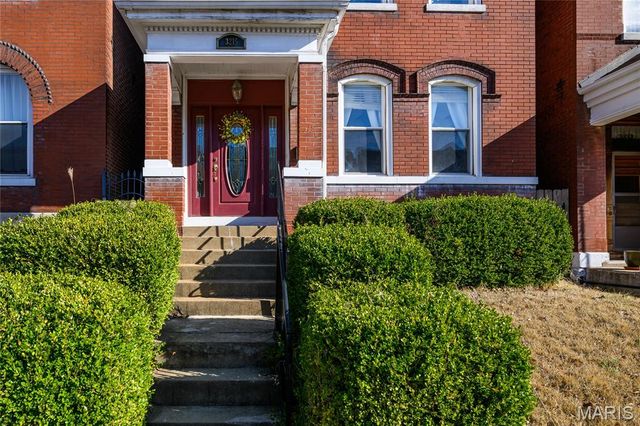 3215 Magnolia Avenue, St Louis, MO 63118