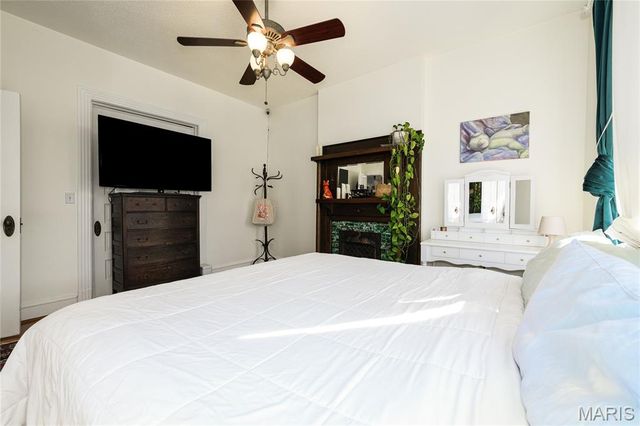 3215 Magnolia Avenue, St Louis, MO 63118