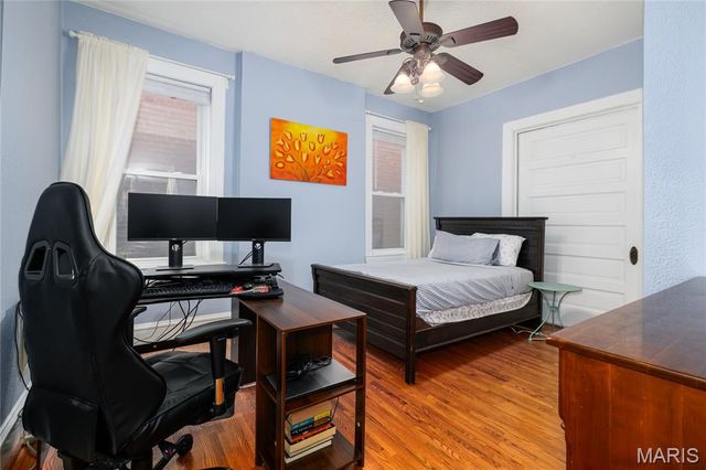 3215 Magnolia Avenue, St Louis, MO 63118