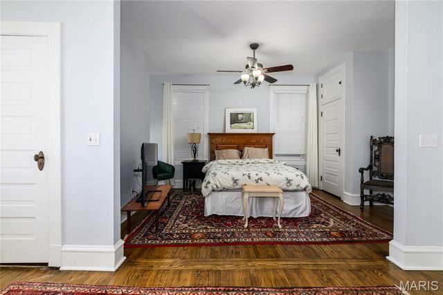 3215 Magnolia Avenue, St Louis, MO 63118