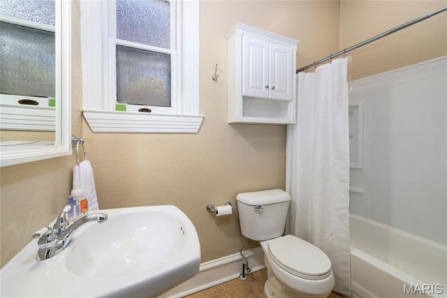 3215 Magnolia Avenue, St Louis, MO 63118