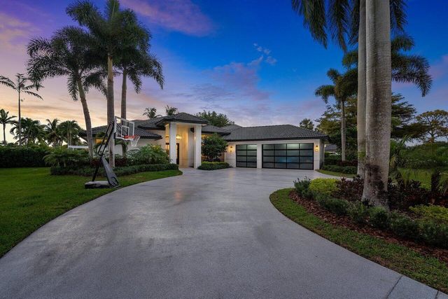 8331 Sawpine Road, Delray Beach, FL 33446